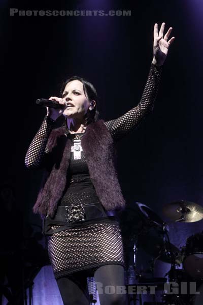 THE CRANBERRIES - 2017-05-04 - PARIS - Olympia - 
